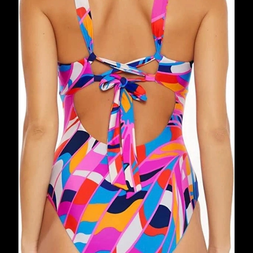 Trina Turk Women’s Rio Reversible Colorful Halter Neck 2 in 1 One Piece Swimsuit - Picture 8 of 10